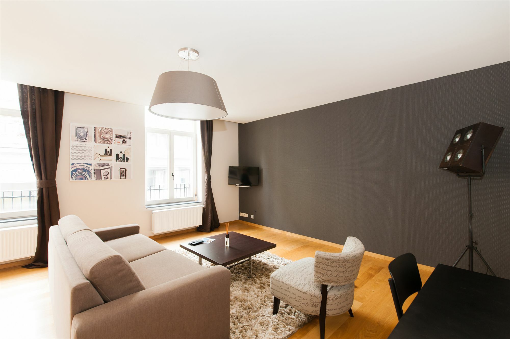 Smartflats - Monnaie Lägenhet Bryssel Exteriör bild